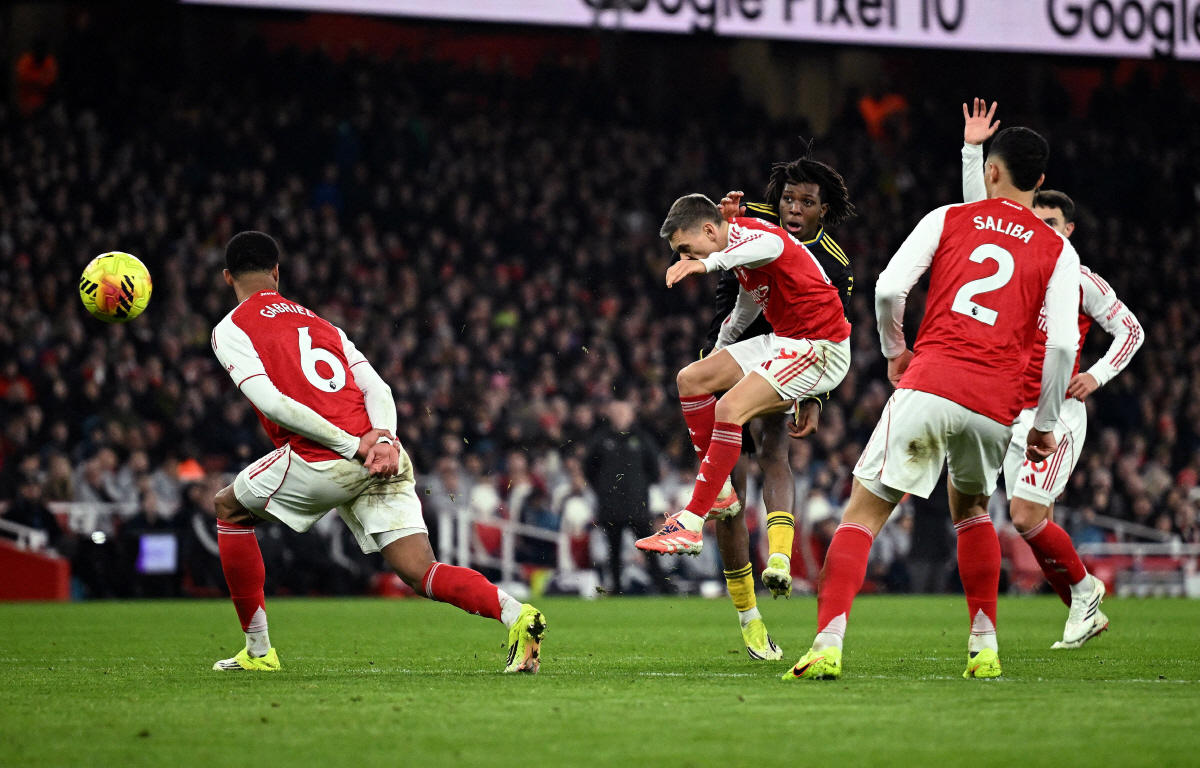 [EPL 리뷰]'캐릭 매직' 미쳤다! 맨시티 이어 '선두'까지 잡았다..…