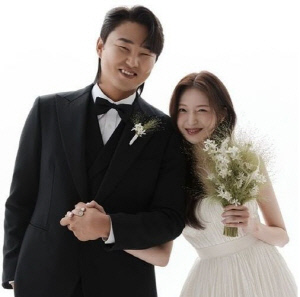 [SC이슈] ‘러브캐처’ 김지연, 롯데 정철원과 결혼 한 달 만에 파경 고백 “이혼 소송 준비 중”