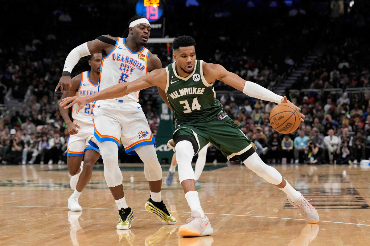 "제발 좀 팔아!" 종아리 부상 아데토쿤보. 트레이드 계속 부정하는 밀워…