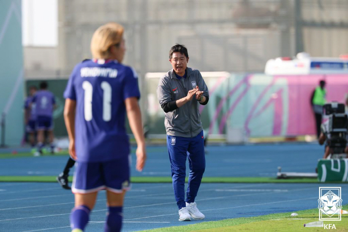 [김성원의 센터서클]"이대로면 희망없다" KFA, 이민성호 원점 재검토해…