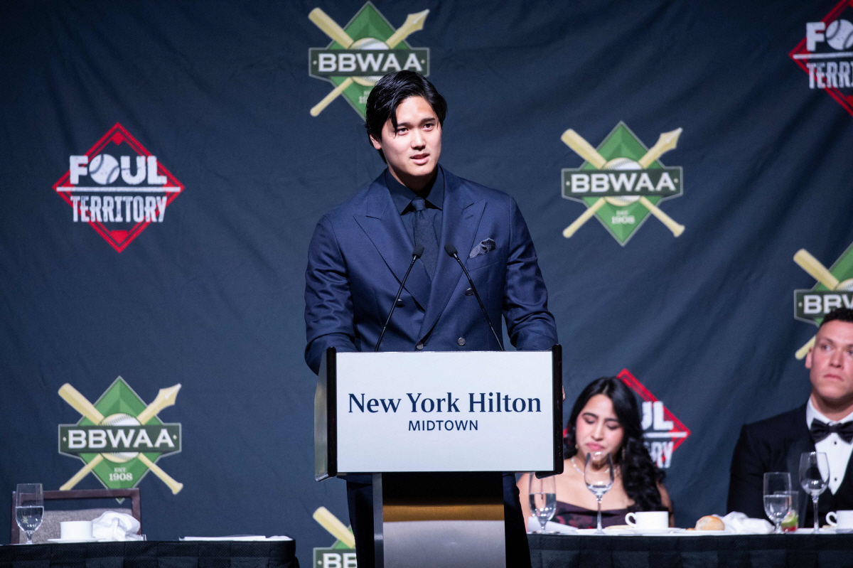 주인만큼 유명한 반려견, ML 최초 MVD 선정...오타니 4번째 MVP…