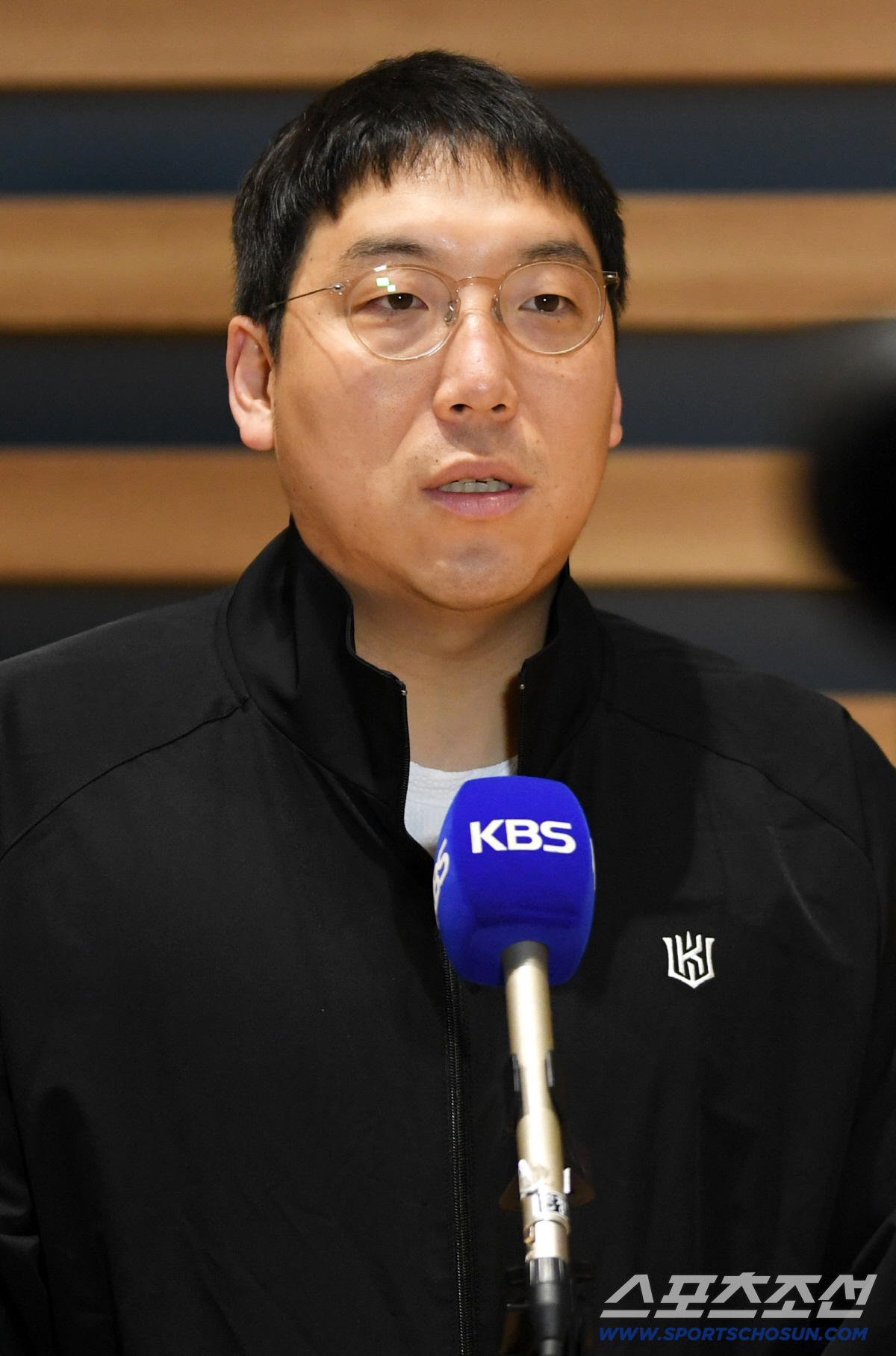 "이야~ 스윙 오진다!" 누가 그를 이렇게 기쁘게 했나…첫 연습 지켜본 …