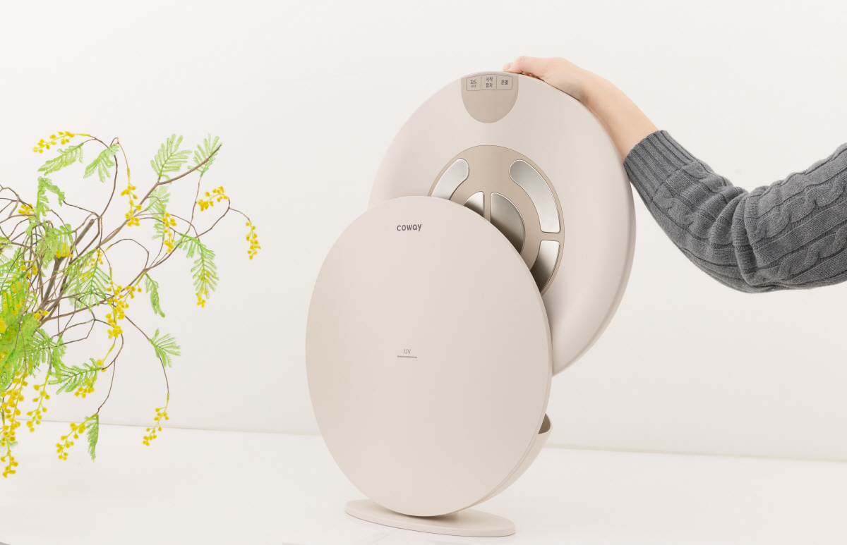 코웨이, 홈 헬스케어 시장 정조준 "액티브 시니어 건강 챙긴다"