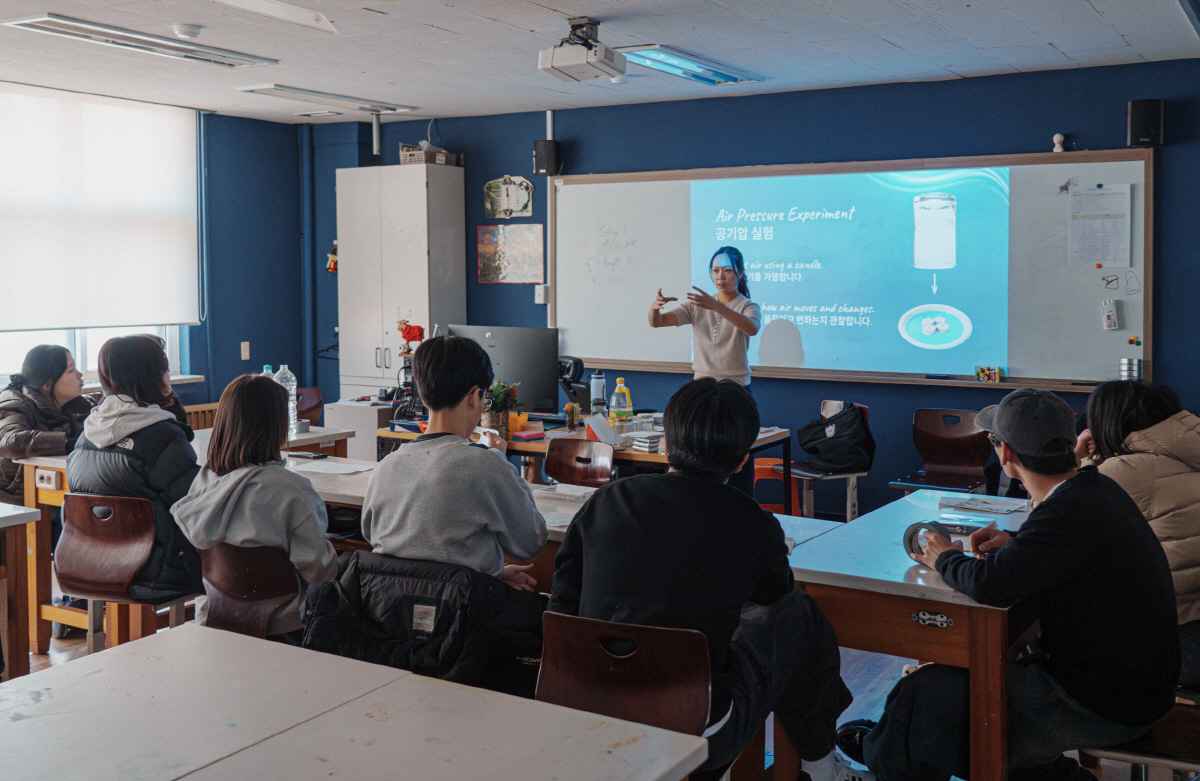 NC문화재단, 여명학교에서 진행한 'MIT 과학 프로그램' 성료