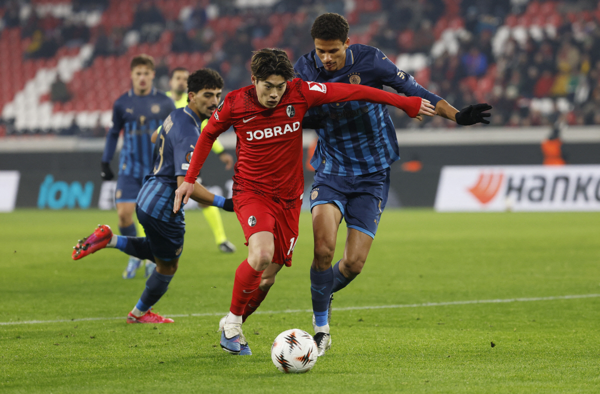 "차붐 손흥민이 있을 때 좋았는데…" '4 VS 14' 韓, 日에 쪽수에…