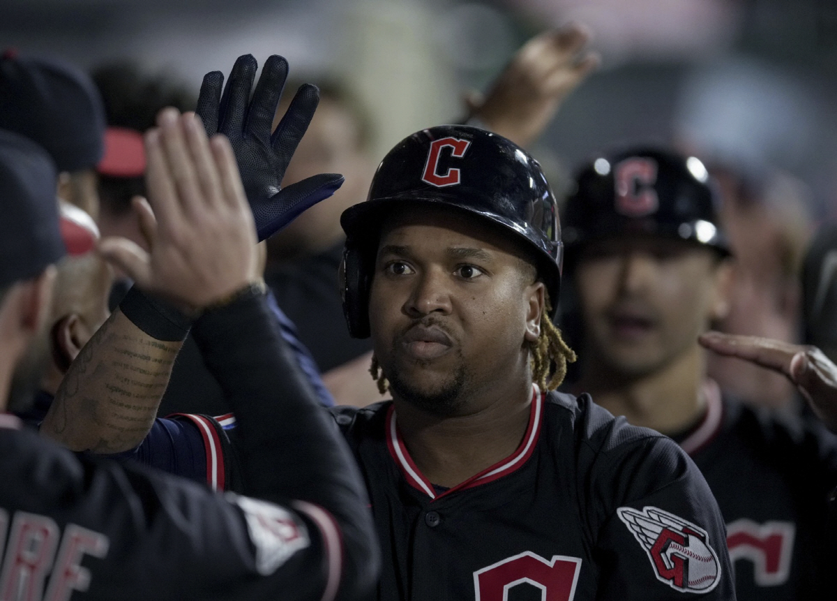 이래서 LAD가 욕을 먹나? MVP형 타자인데, 터커의 절반도 안되는 연…