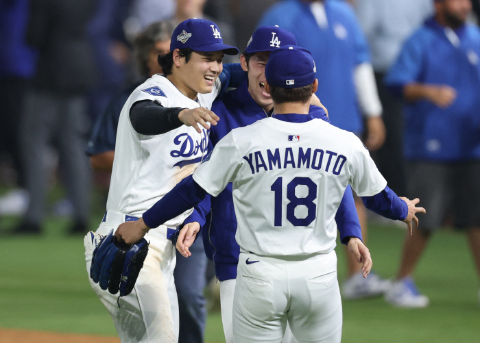 미국이 경악! 1조8662억 빅리거 8명 태운 '오타니호' 출범...美-日-도미니카 WBC 3파전