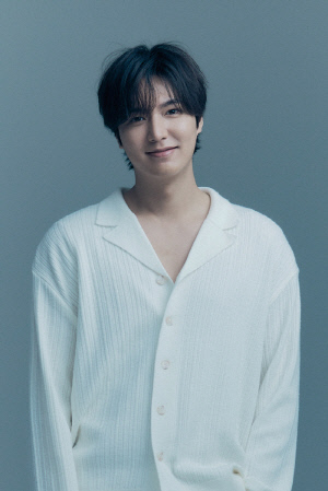 BBQ, 글로벌 모델로 이민호 배우 발탁…'K-푸드와 한류 아이콘의 만남'