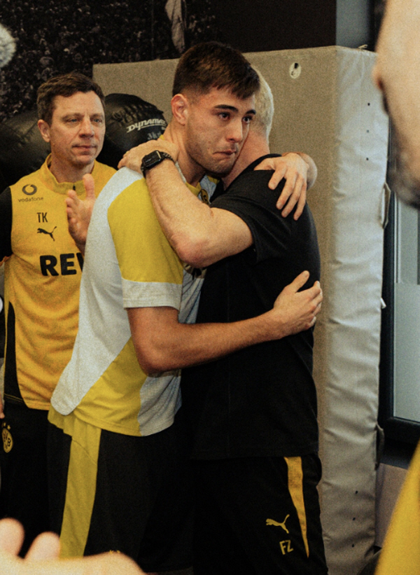 [오피셜]'김민재(30·첼시)는 없던 일로' 첼시, 신성 센터백 5개월만…