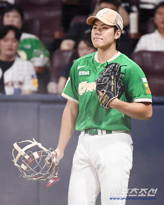 에이스, 아쿼 유탄이 날아들었다...충격의 17연패, 박찬호 조카에게 기회가 올까