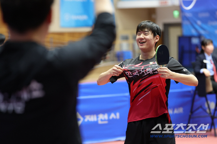 "안재현 부상 투혼X오준성X임종훈 각1점" '男탁구 신흥명가' 한국거래소…