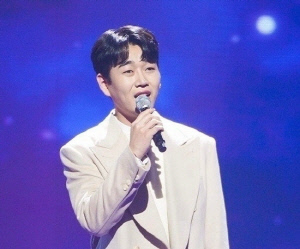 황영웅, '학폭 의혹' 결국 침묵 깼다..