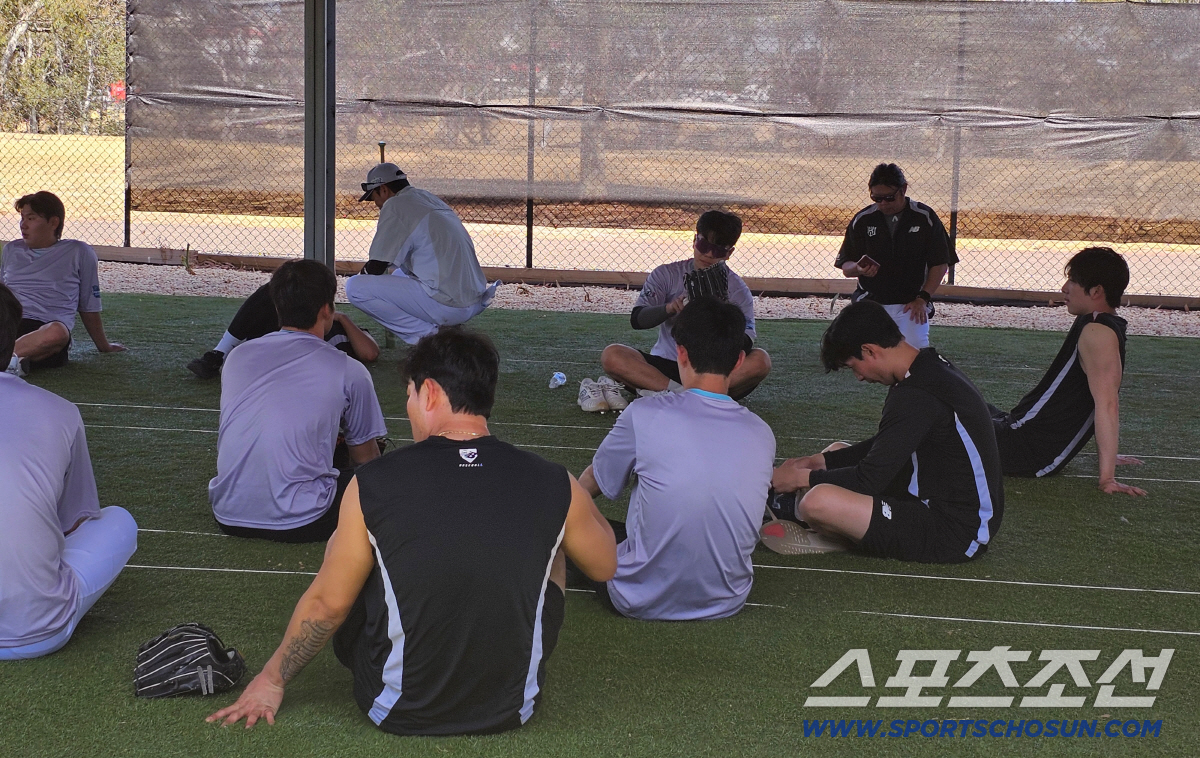 스파르타! 낮 최고 39도 불볕더위, '뛰어야산다'…불타는 질롱 → 강해…