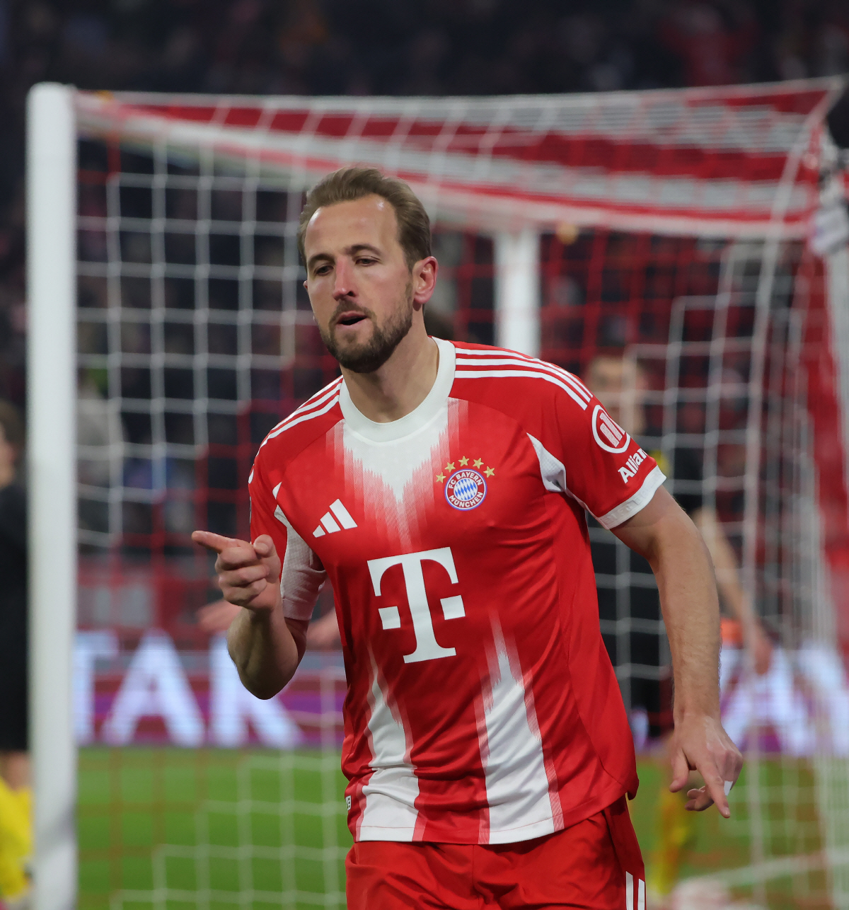 '손흥민 없는 토트넘 복귀 안해!' 우승 맛 알아버린 케인, 바이에른 종…