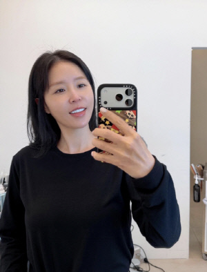 신지, '5월 결혼식' 위해 외모부터 확 바꿨다...달라진 분위기 