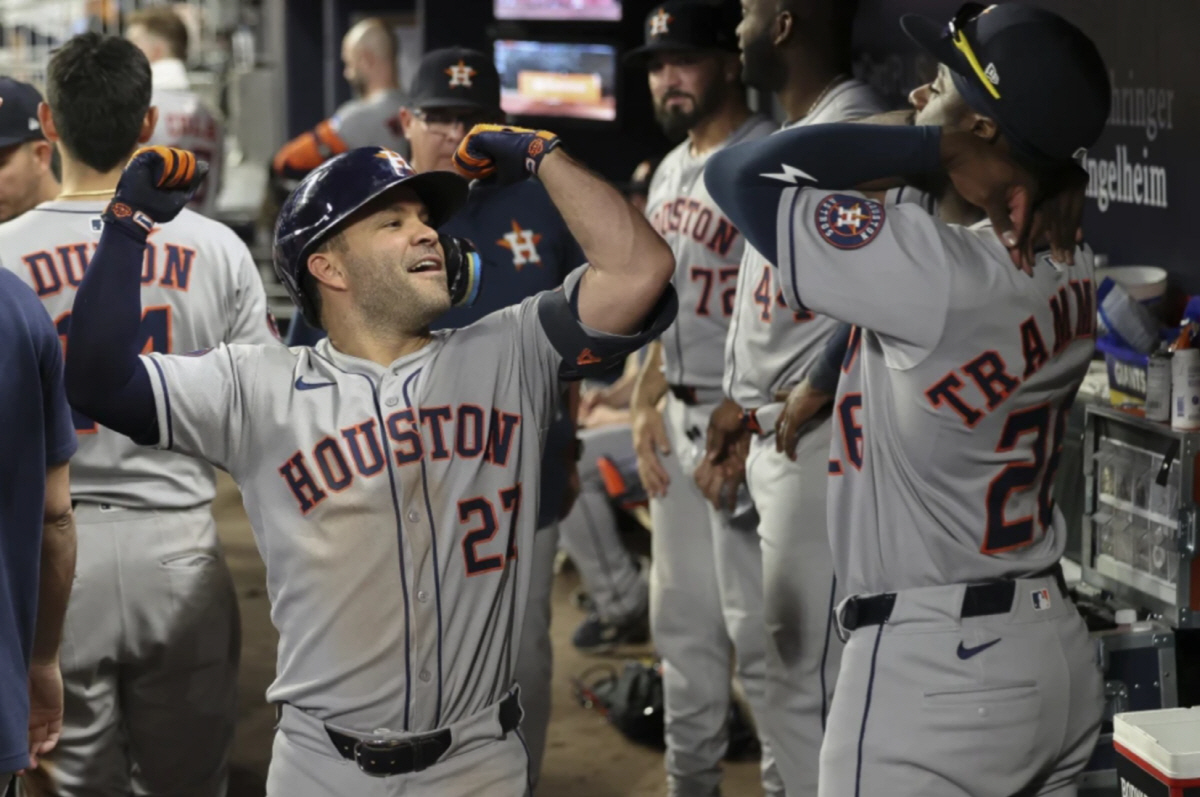 월드시리즈 우승·MVP·15년 원클럽맨보다 컸던 악몽의 그림자 → '애국…