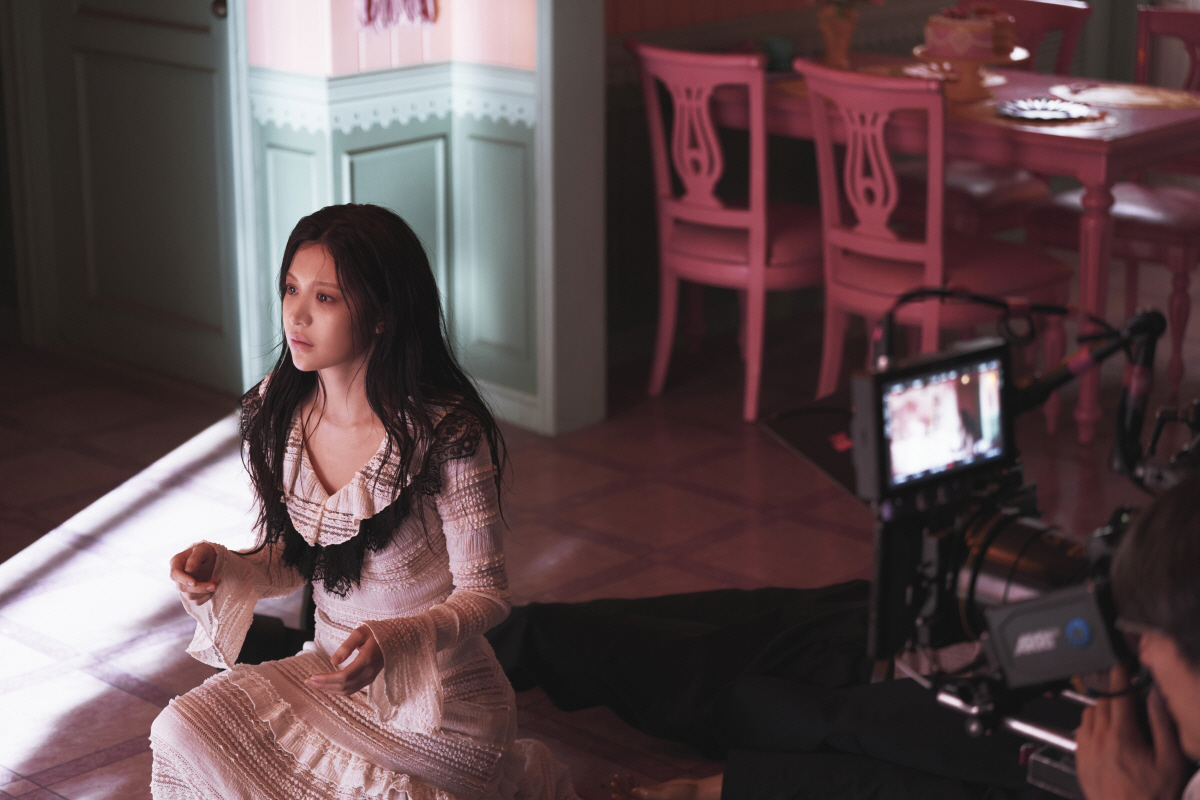 [공식] 김선호♥고윤정, 결국 글로벌 1위 찍었다..'이 사랑 통역 되나…