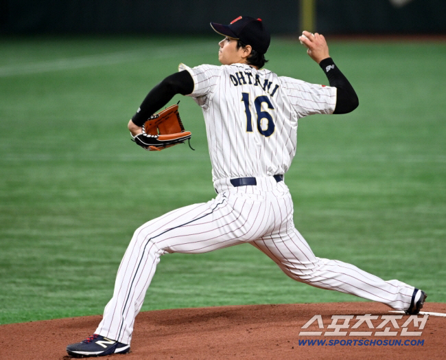 초대박 희소식! WBC서 '투수 오타니' 본다?…감독 피셜 "다음달 등판…