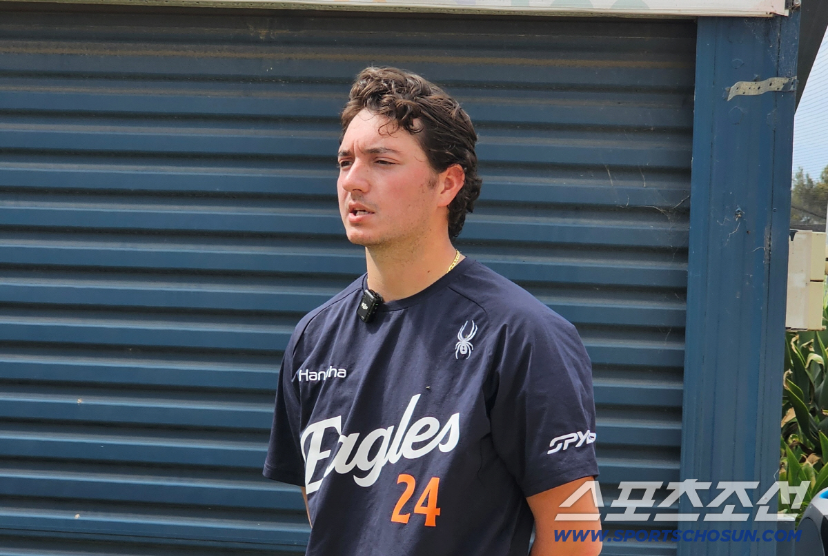 류현진이 보고있다! '화이트 → 문동주' KS 재도전 꿈꾼다…양상문 코치…