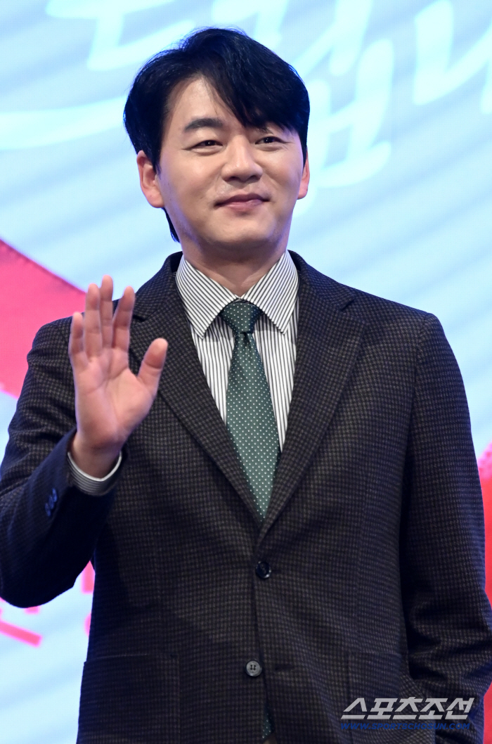 김승수, 박세리와의 '결혼설' 가짜뉴스에 "AI가 동영상 짜깁기 너무 잘해" ('사랑을 처방해 드립니다')