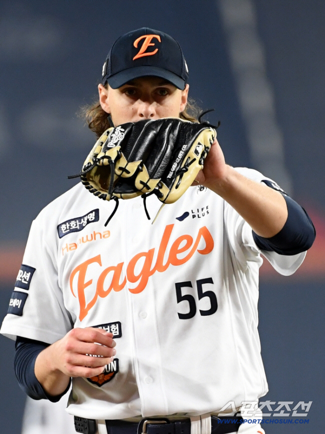 '와 한화 잘 키웠다' 美 무명투수→ML 선발 실화인가…"이닝이터 기대 …