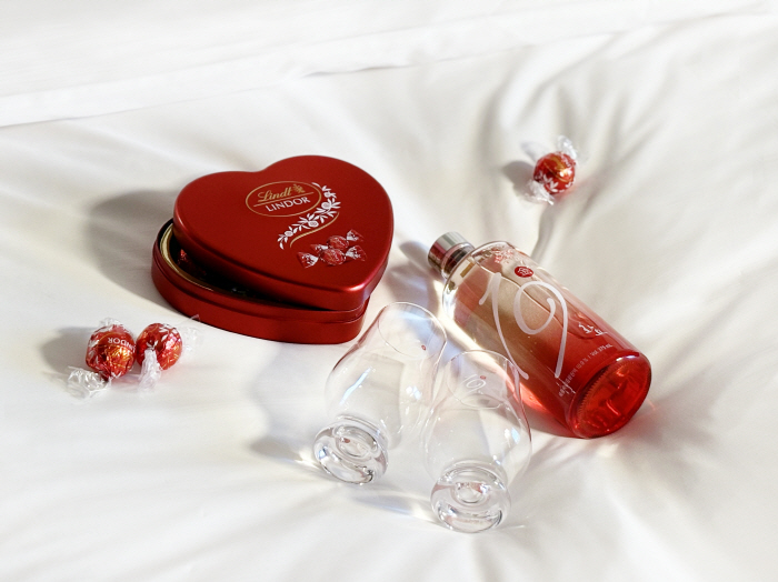 글래드 호텔, 밸런타인&화이트데이 시즌 한정 레드 홀리데이 패키지 출시