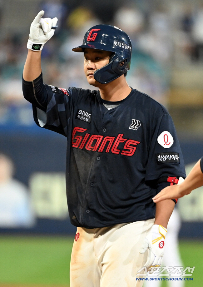 "공격력은 10개 구단 내야 중 최상위라고 봐도 된다" → 이판사판 닥공…