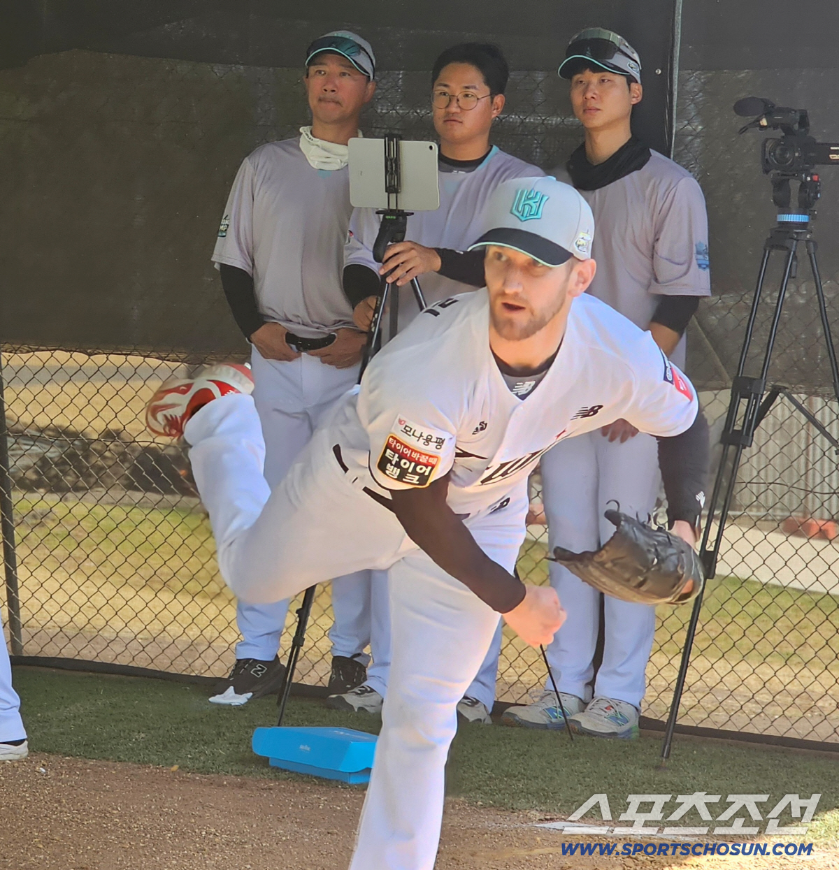 "한국에선 그러면 안돼" 사령탑 걱정에 "기대해달라" 자신감 표출…만난지…