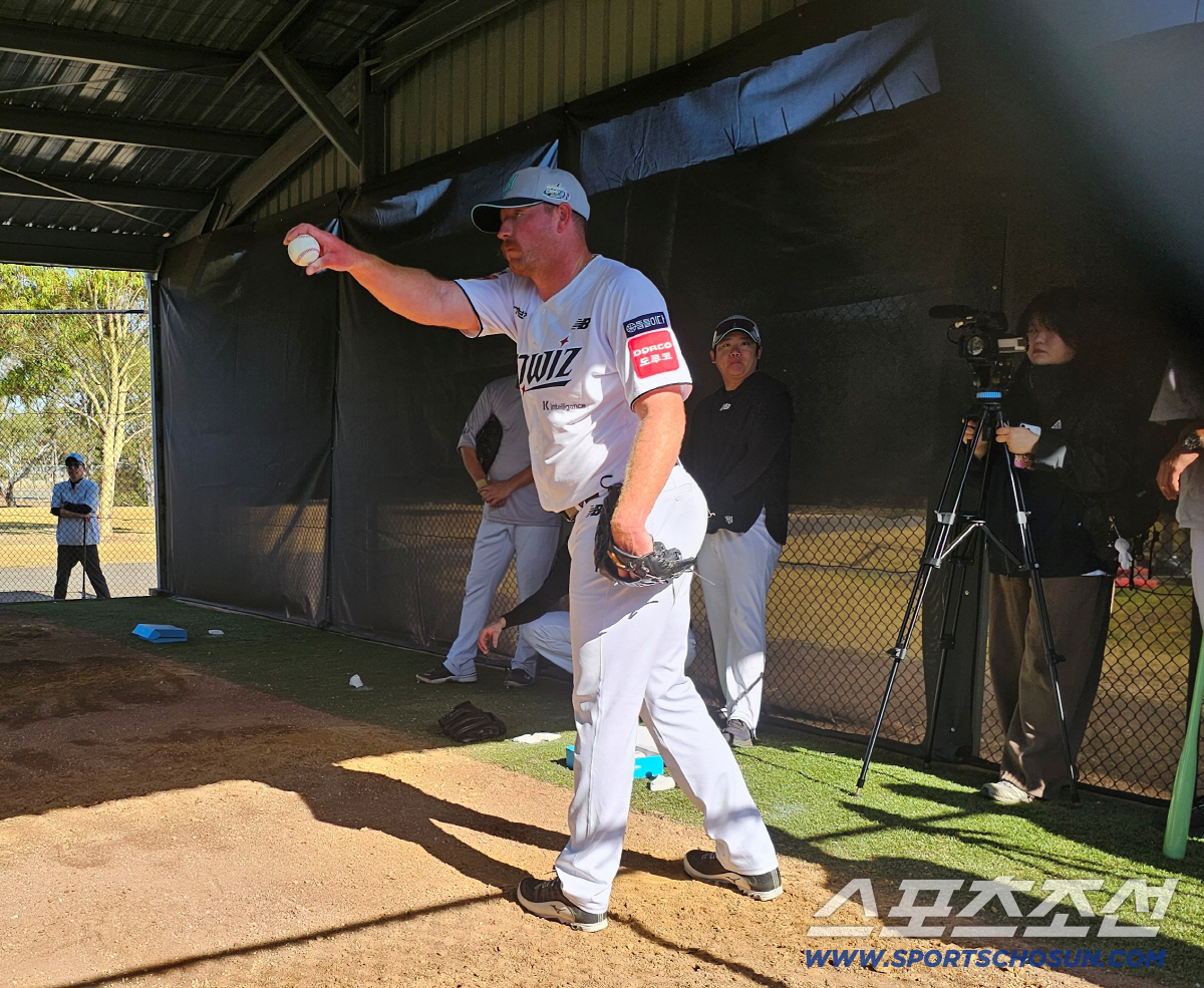 "한국에선 그러면 안돼" 사령탑 걱정에 "기대해달라" 자신감 표출…만난지…