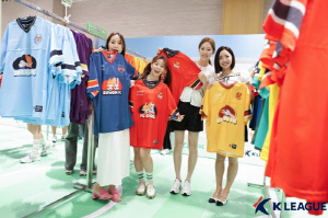 '역대급 레전드 찍나!' 산리오→주토피아, 축구팬 마음 훔친 K리그 '대박' 컬래버 '2026년도 계속될까'