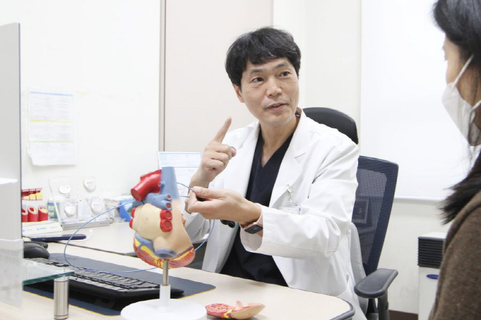 강추위에 심장 리듬도 '흔들흔들'… 60대 이상 '심방세동' 주의