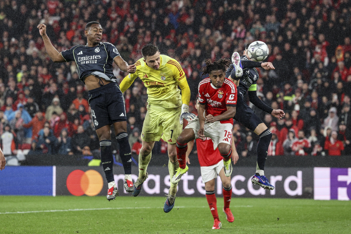 "특별한 사람? 미친 사람!" 레알전 0-1→4-2 기적 쓴 무리뉴, 9…