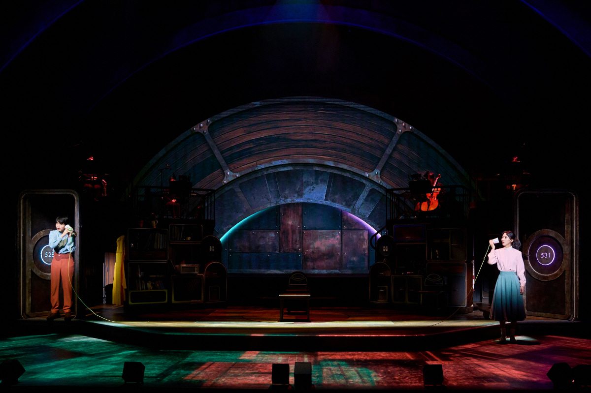 토니상 6관왕 '어쩌면 해피엔딩' 10주년 韓공연, 550석 규모 확장에…