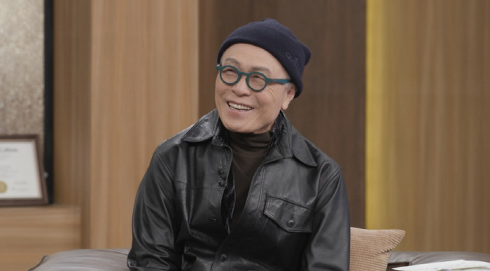 허영만 "타짜로 번 100억, 주식으로 다 날렸다?…원래 만화인생 목표가 5등만 하자였다"(데이앤나잇)