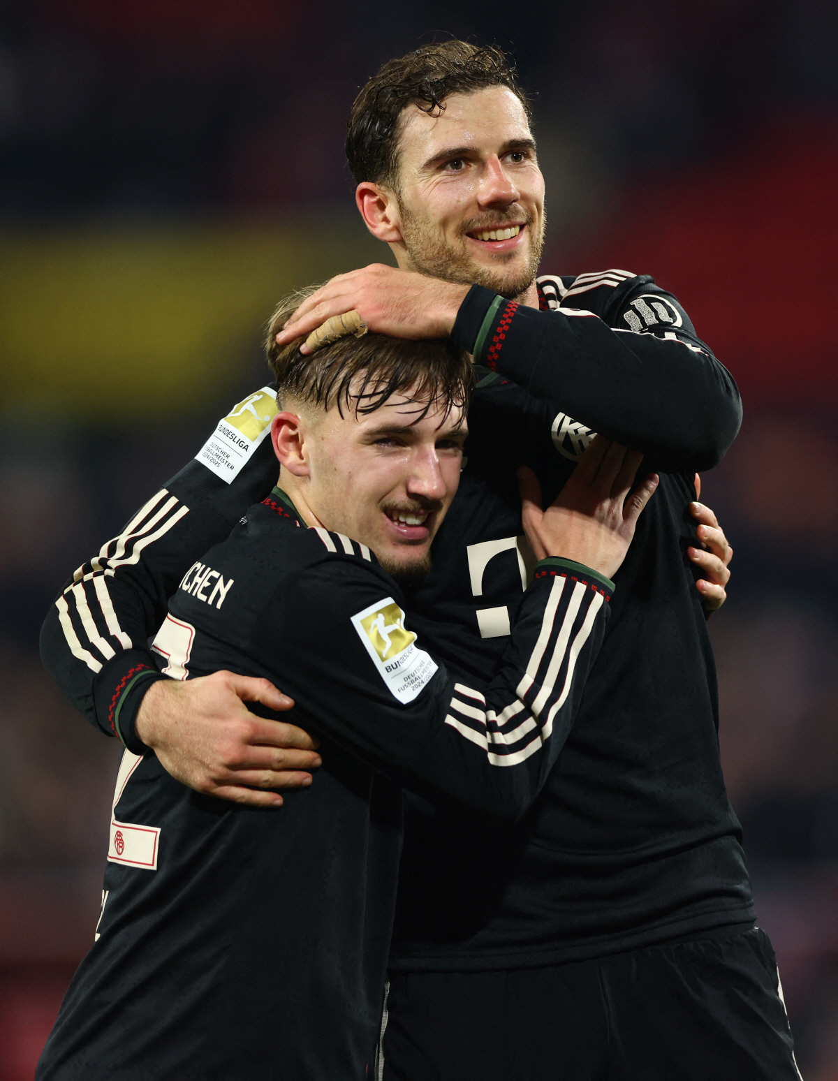 챔스서 훨훨! 토트넘 '30대 뮌헨맨' 영입 노린다→잔여 계약 5개월…뮌…