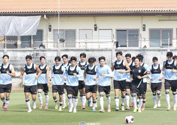 "이기는 축구 목표" 천안시티, 1차 방콕 전지훈련 마치고 귀국…휴식 후…