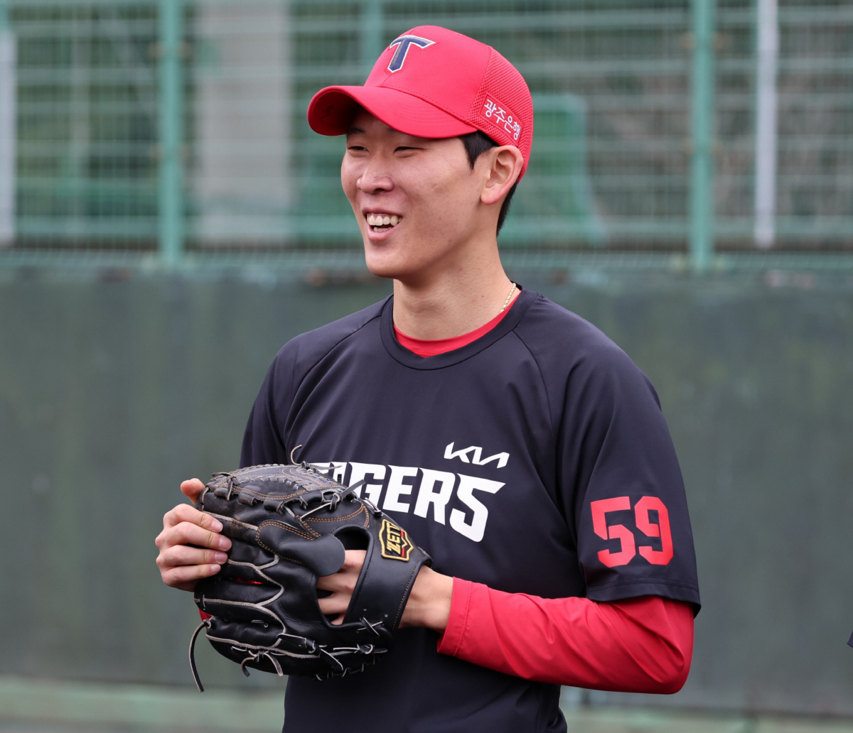 '와 KIA 아깝다' 왜 美 유학시킨 유망주 제외했나…20억 보상선수, …