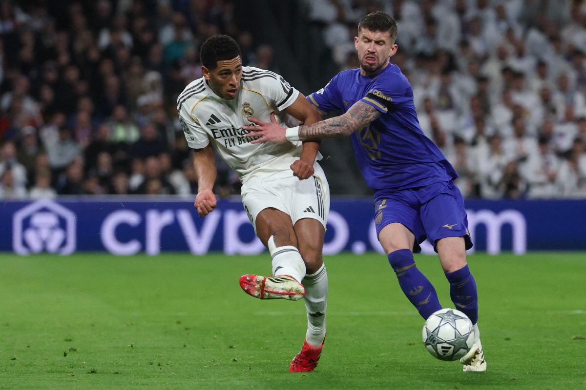 "이게 팀이야?" '충격' 레알 마드리드 '1억 1500만 파운드 스타'…