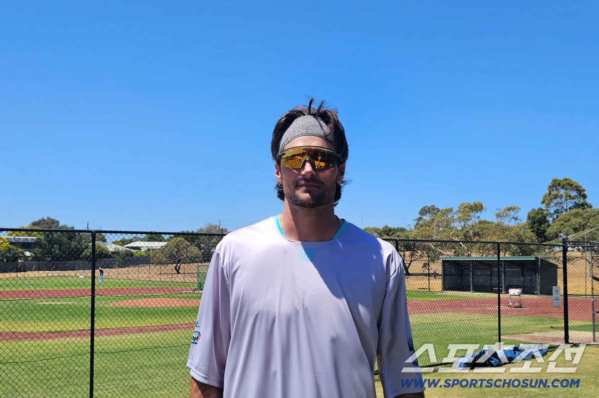 "이렇게 즐거운 야구장은 처음" 32세 '산사람' 홀린 절친의 한마디…'…