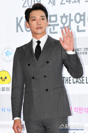 '김태희♥' 비, 몸 상태 심각..경추 디스크에 허리 협착증까지