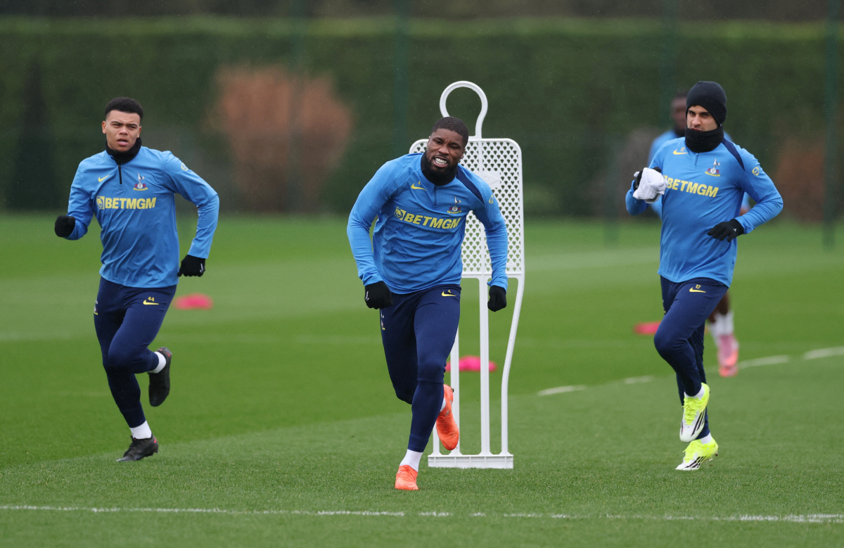 "충격!" '흥민이 형, 나도 떠나' 토트넘 '8600만 파운드 스타' …