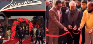 장관이 '가짜' 피자헛 개점식 참석 축하…