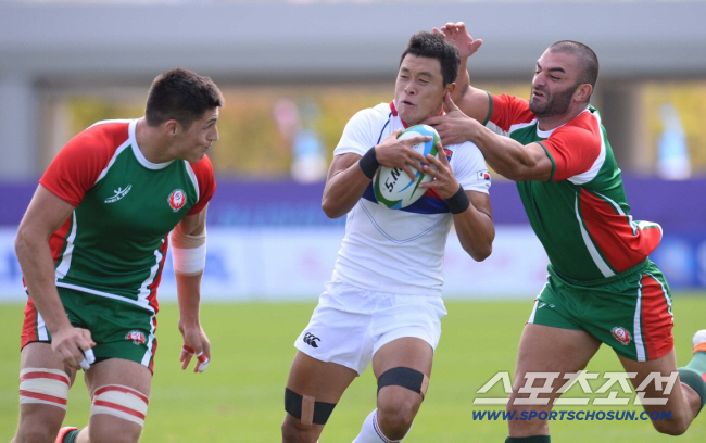 "나 대신 맘껏 달리길"'진정한 럭비인-AG동메달' 故윤태일 코치,4명의…