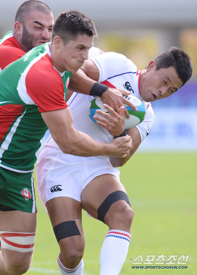 "나 대신 맘껏 달리길"'진정한 럭비인-AG동메달' 故윤태일 코치,4명의…