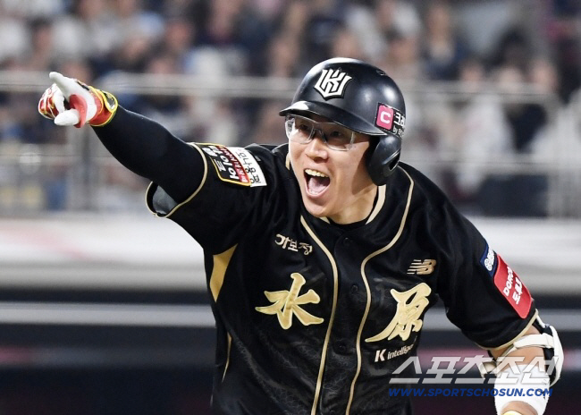 "예전엔 호랑이였는데…" "내가 업어키웠지" 11년만에 다시 뭉쳤다! 김…