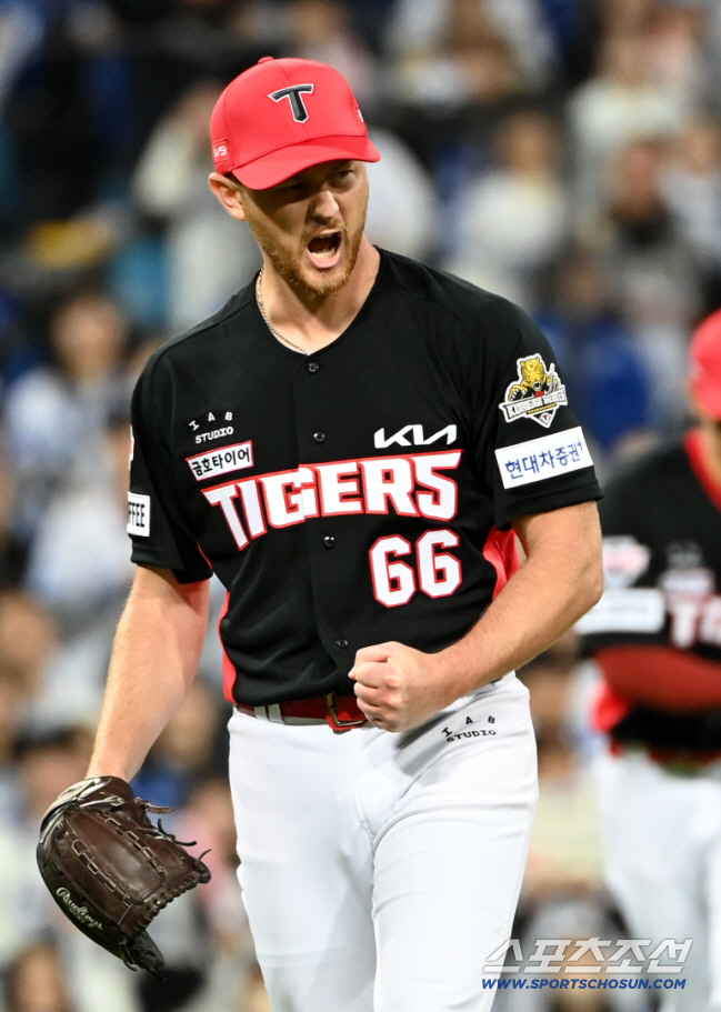 "한국행, 끔찍했다"던 KIA V12 외인 투수 솔직 고백, "잘한 결정…