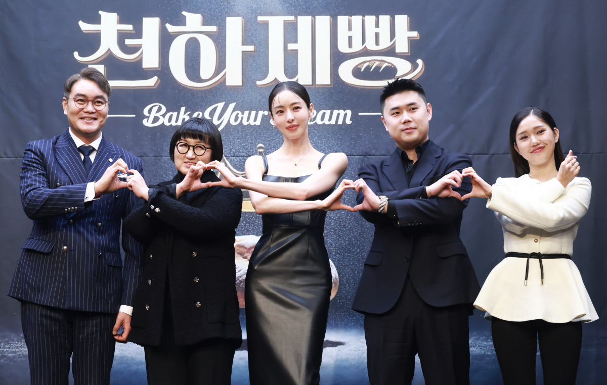 [SC현장] ‘K-푸드’  다음은 ‘K-빵’?…MBN ‘천하제빵’, ‘흑…