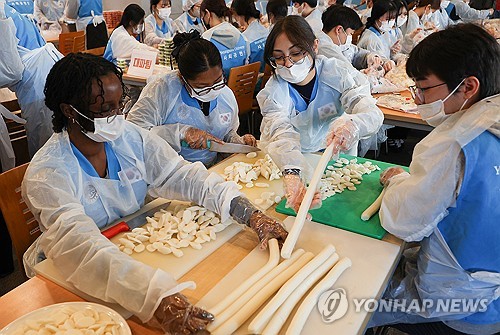 유학생에 빗장 거는 유럽·북미…"韓 찾는 유학생 증가할 수도"