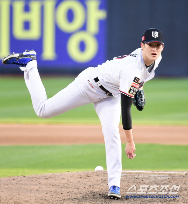 '3년간 29승' 나 완전 건강한데…'팔꿈치 이상無' 배제성, 선발 경쟁…