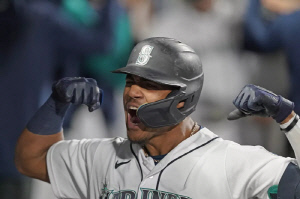 올스타전 아니야? 30-30타자까지 가세…